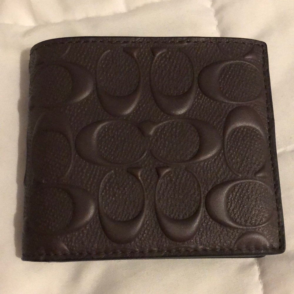 Brand new Authentic Coach 3 in 1 wallet